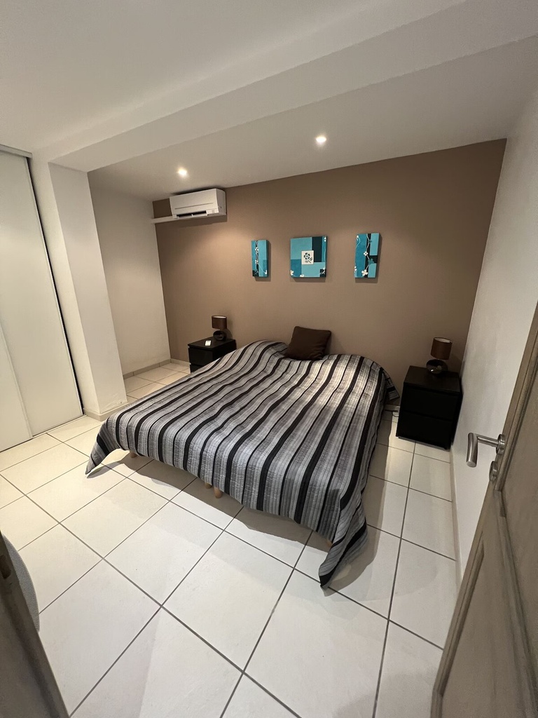 Chambres 2 avec 2 lits 90x200 cm sans fenetre