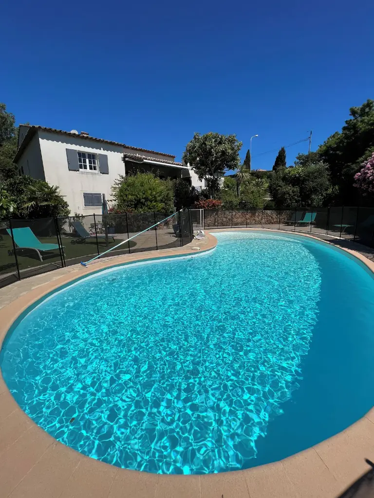 T2 Piscine